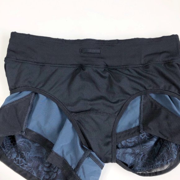 Lululemon Miles Ahead Short Nouveau Mach Floral - Picture 7 of 8